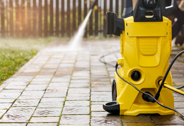 Best Driveway Pressure Washing  in San Pablo, NM